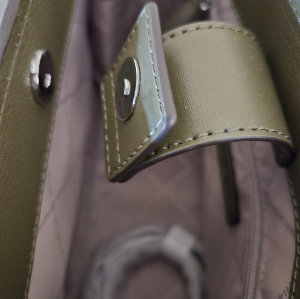 NWT ☆ Michael KORS Hamilton Satchel, Brand NEW! - Picture 3 of 5